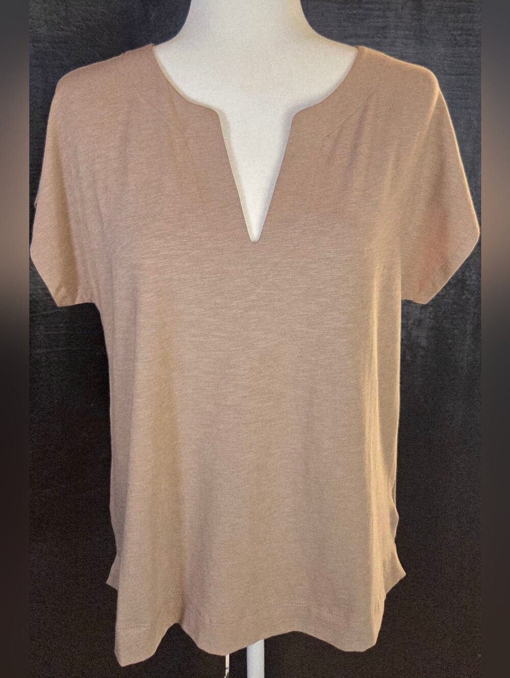 NWT Sigrid Olsen Taupe Split V-Neck Blouse Size M Cotton Tencel Eco Luxury Top - Picture 2 of 13